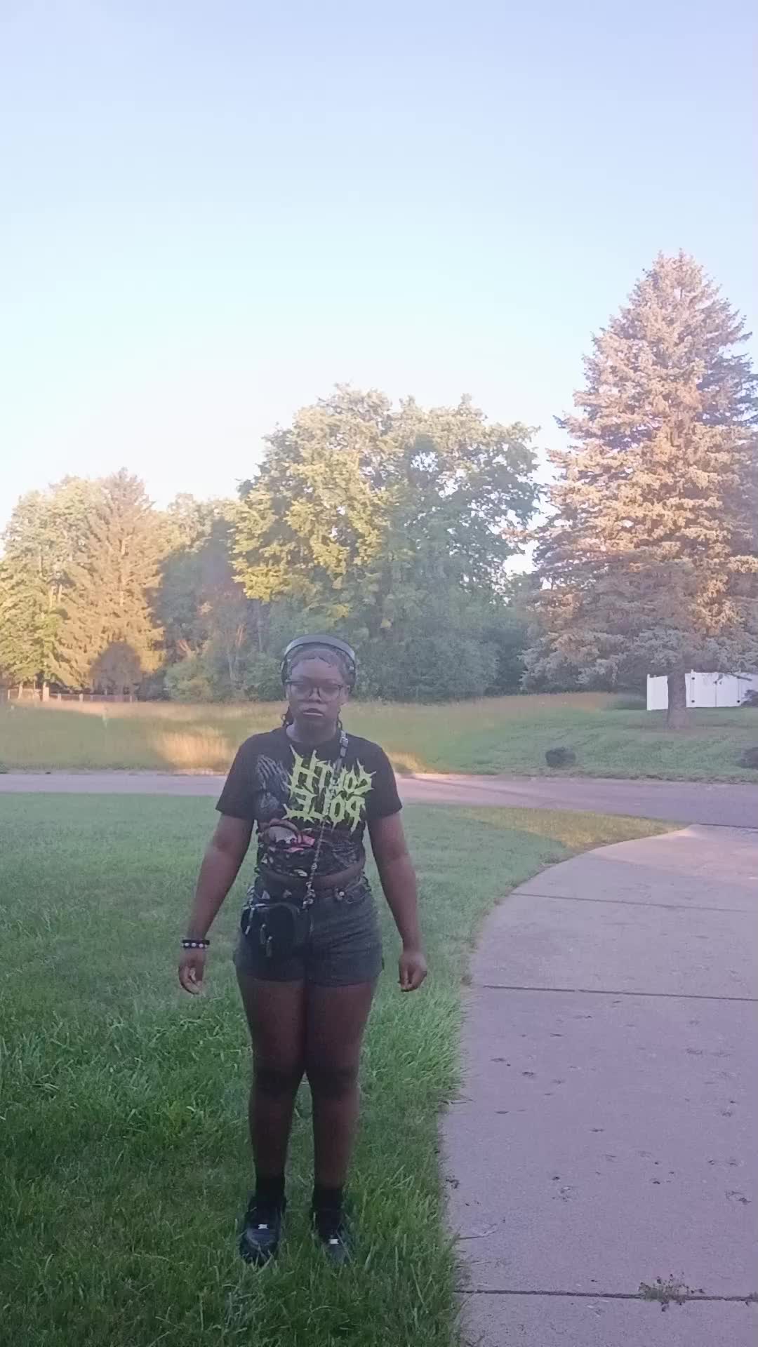 @prettybrownskin_Tay