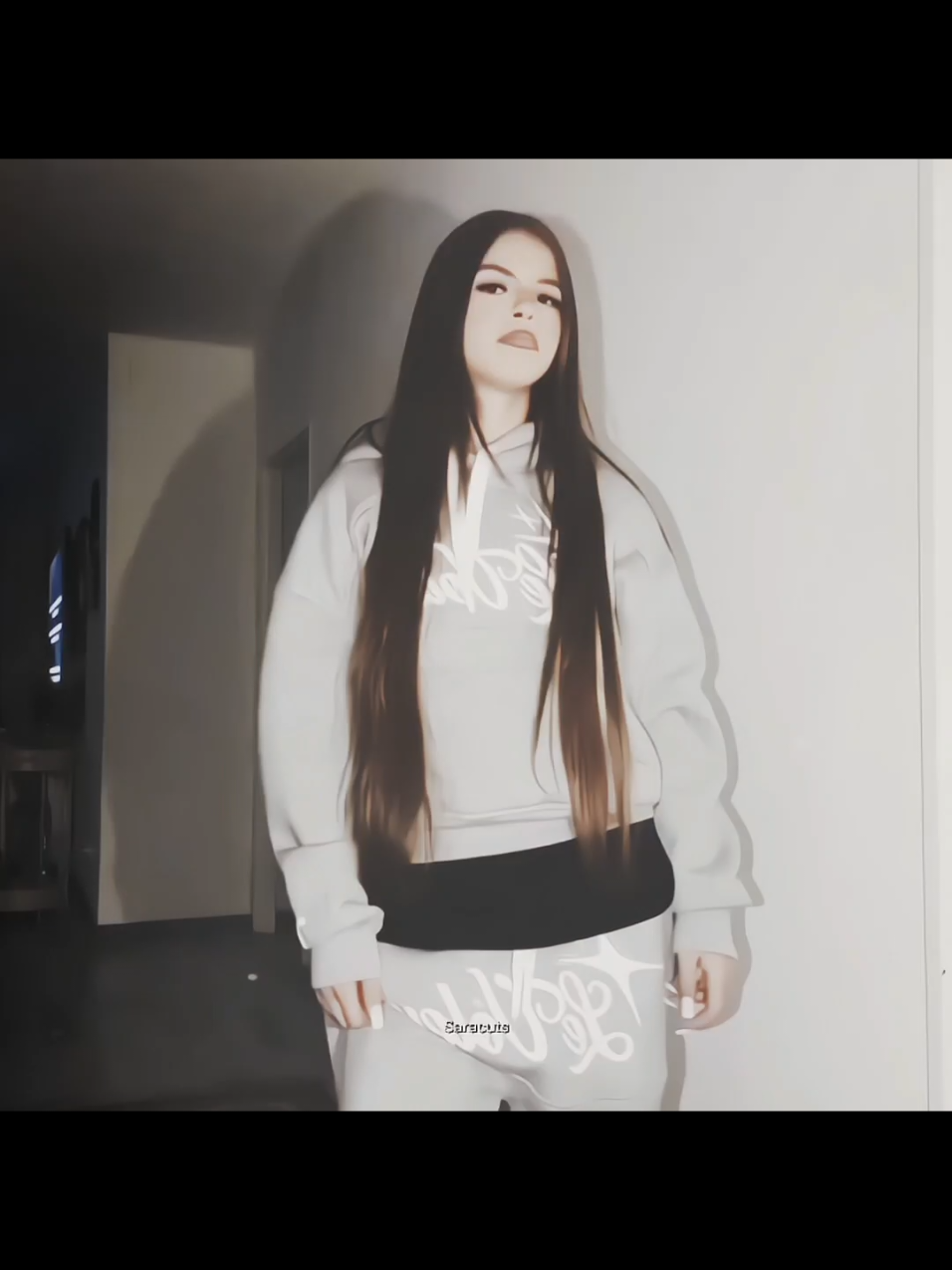 @𝙫𝙚𝙡𝙖