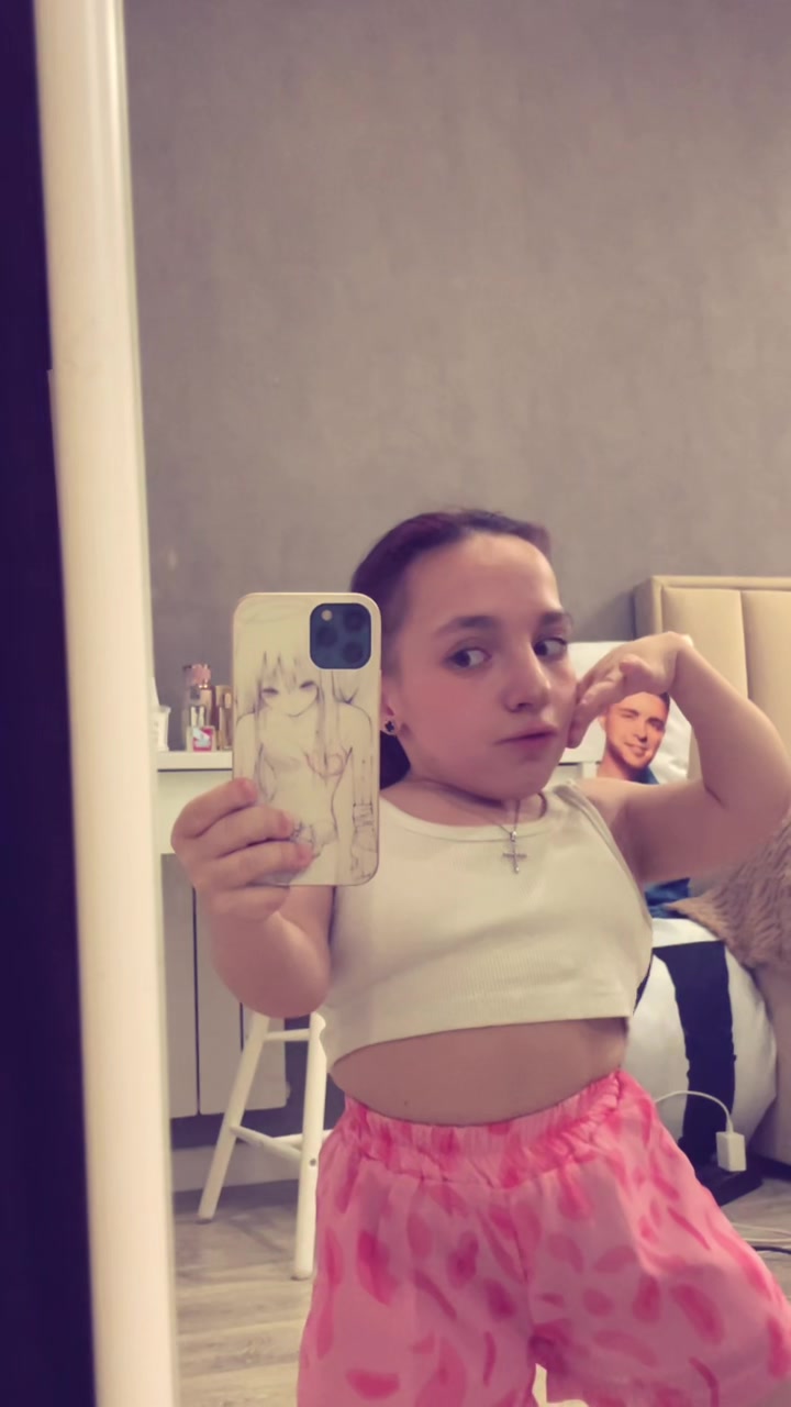 @𝓟𝓸𝓵𝓲𝓷𝓪