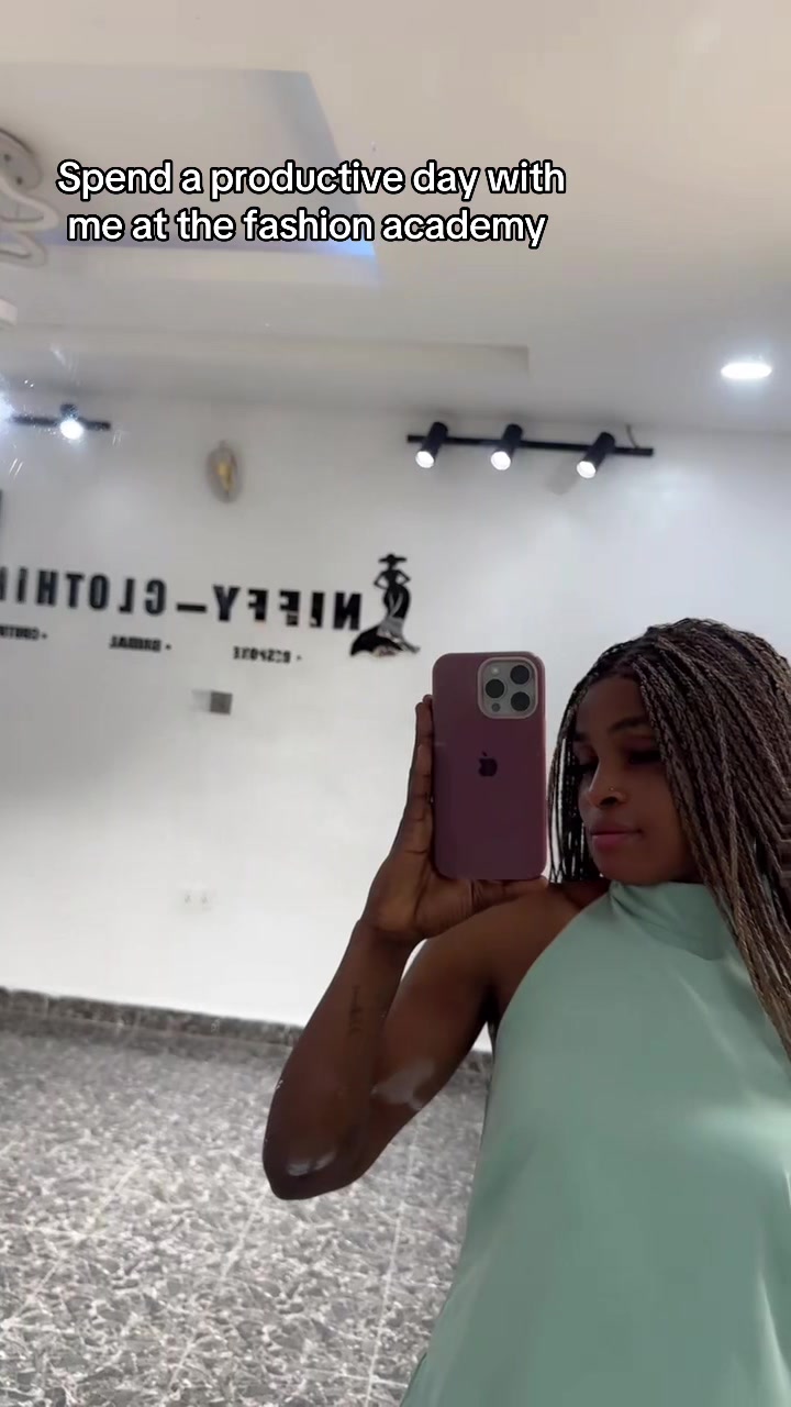 @Niffyclothing ✂️🧵