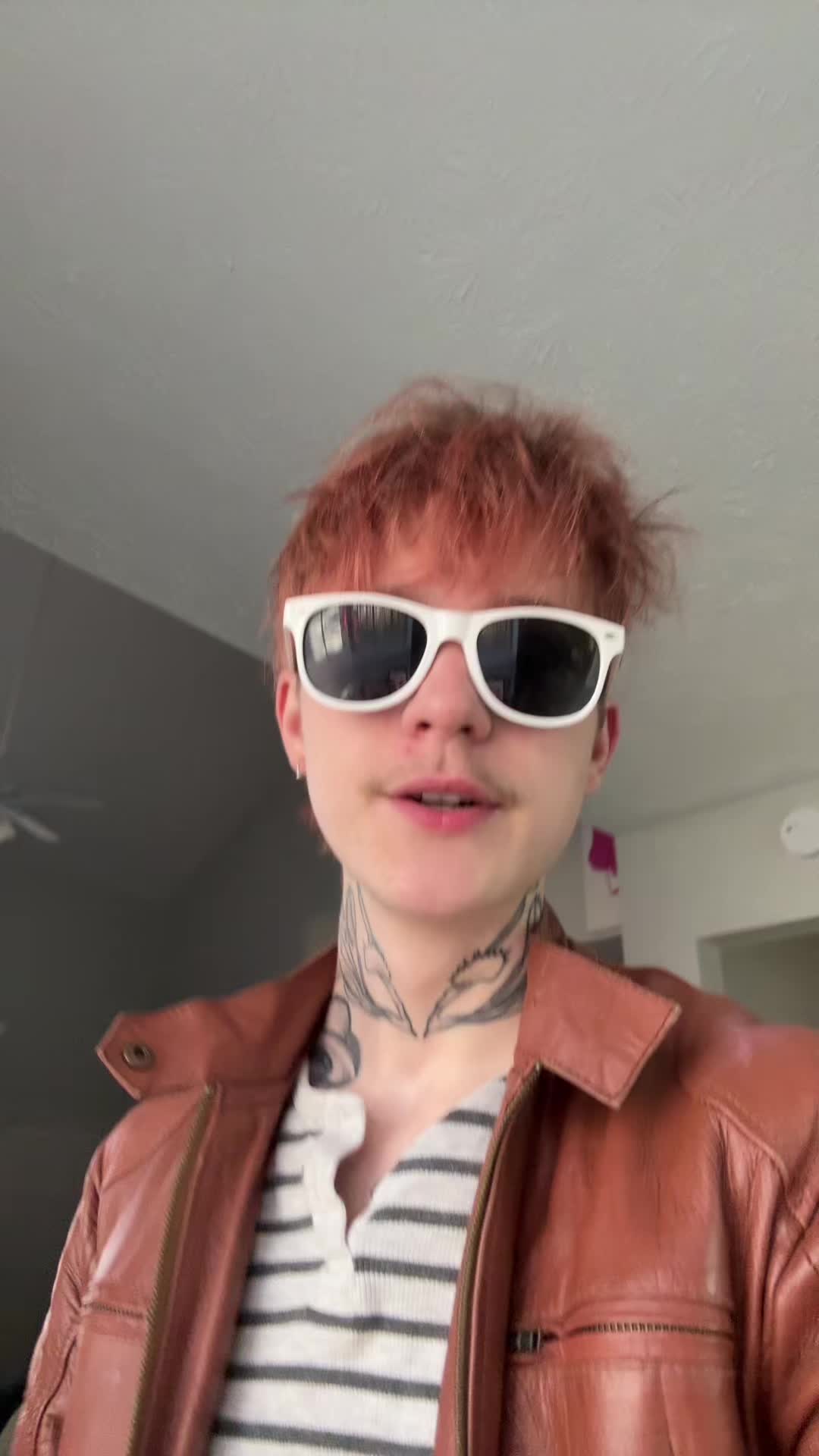 @🦊 🛻