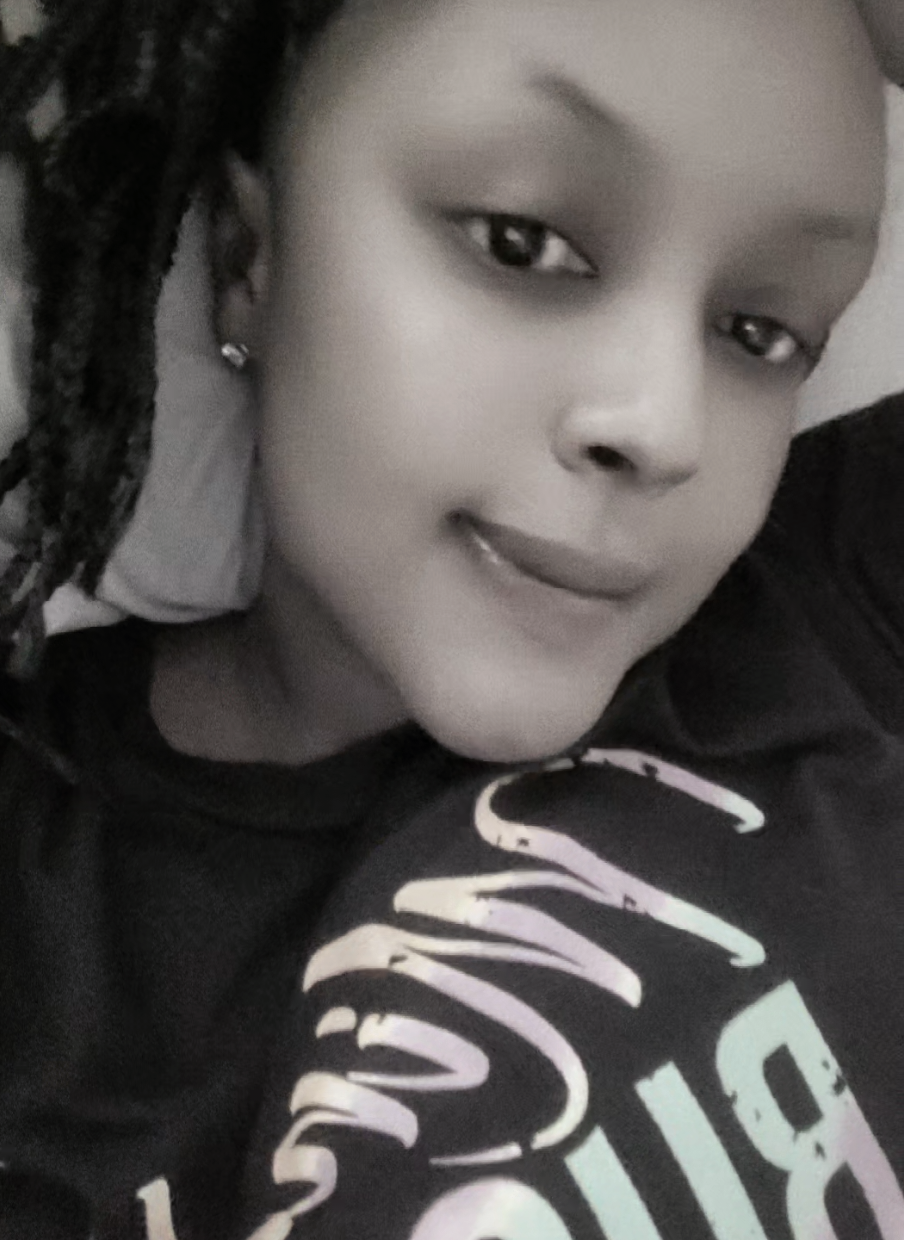@🇷🇼MUMMY 💙 NANA🇺🇲 WEBER🏹