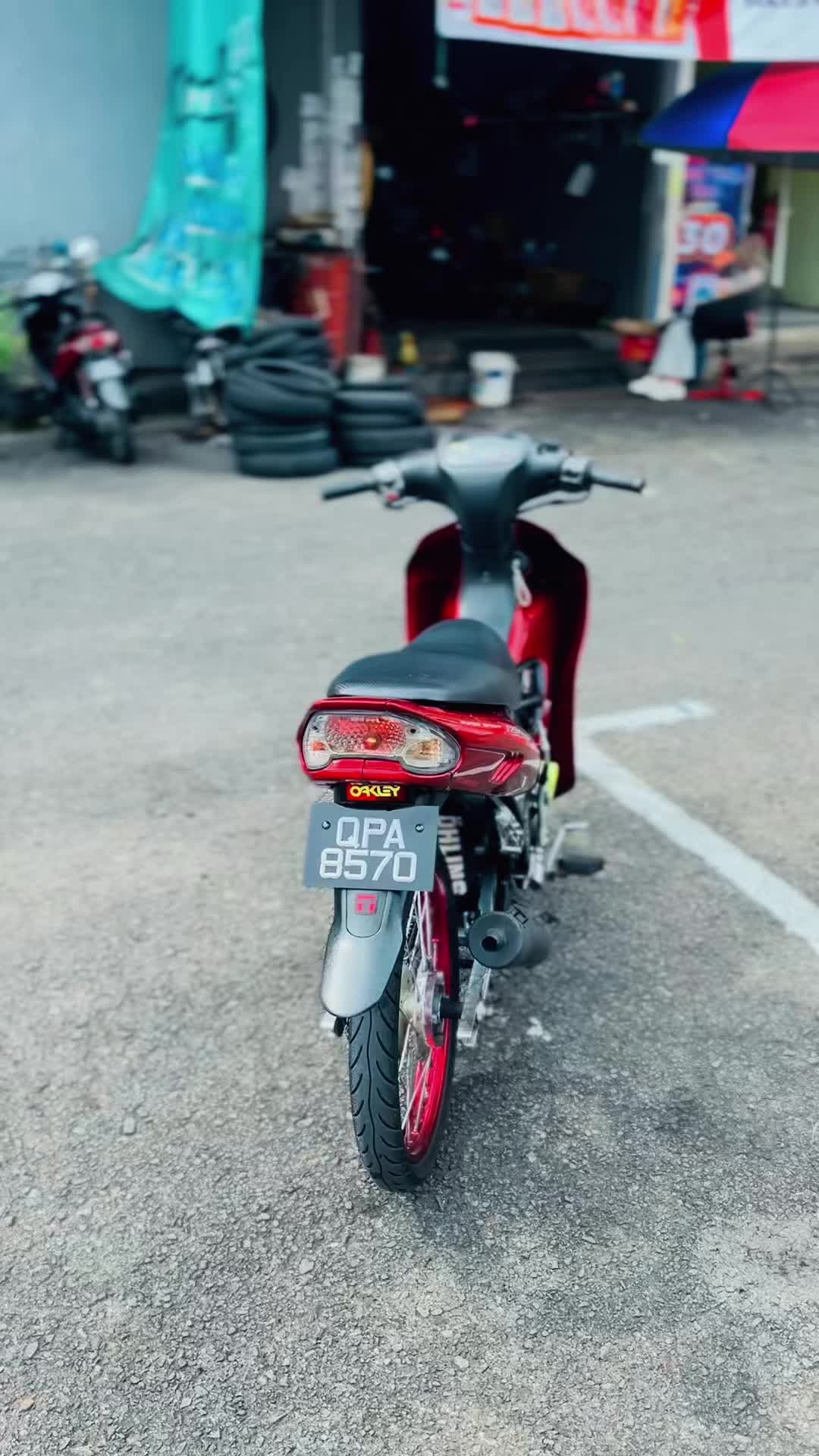 @๐ธ y ๐
o ๐ฟ