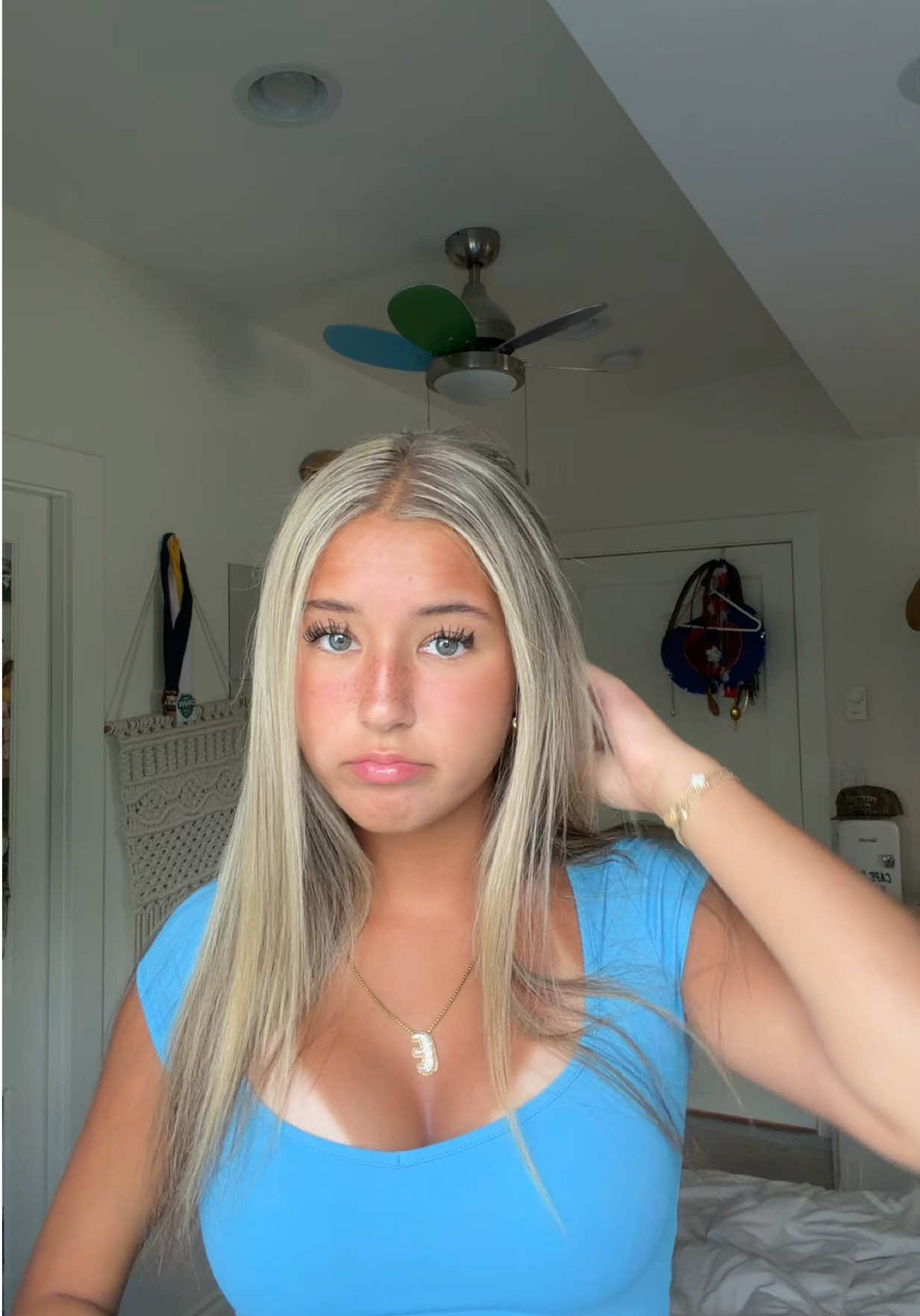 @eliana rie