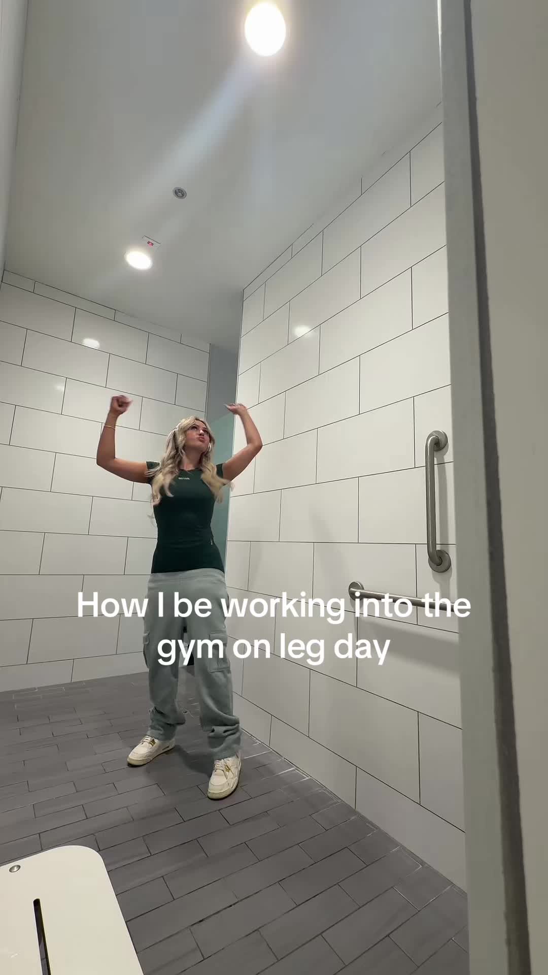 @haleyzz