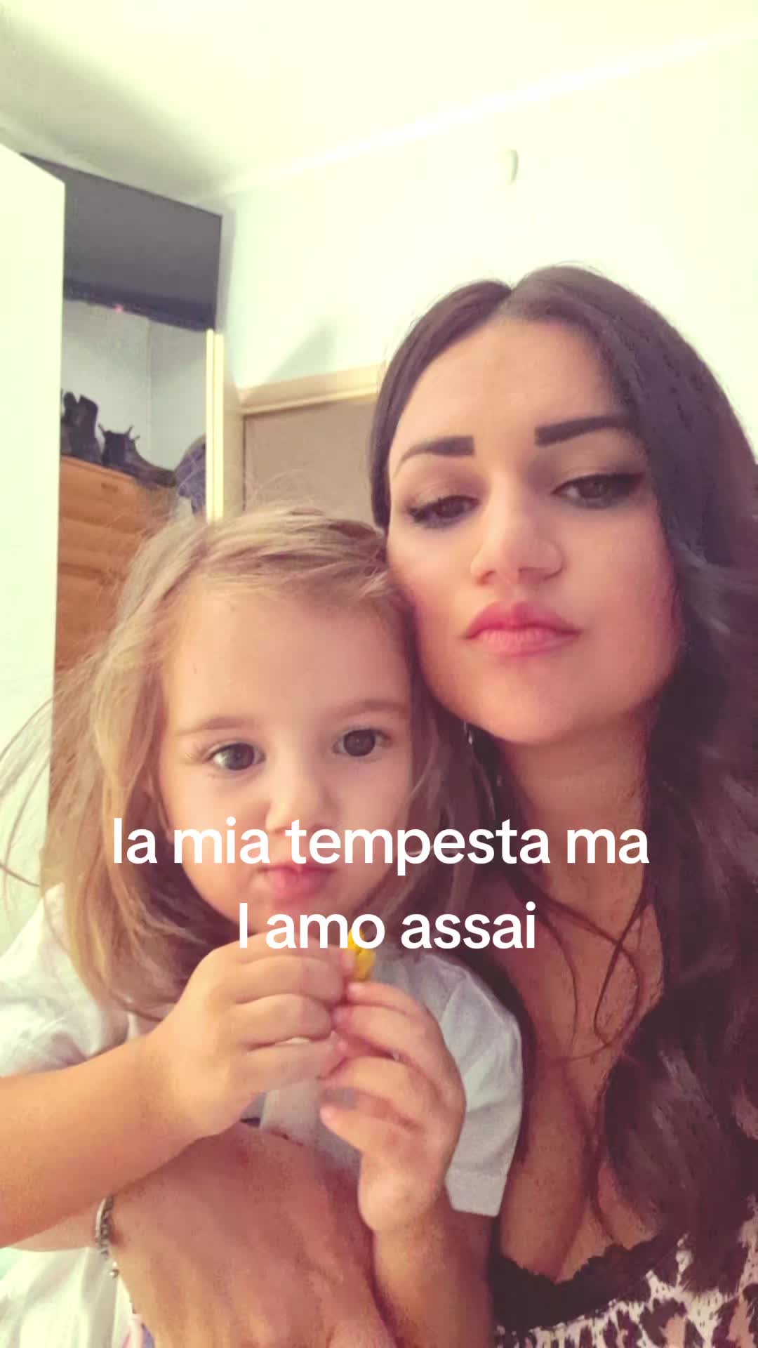 @ROSSELLA