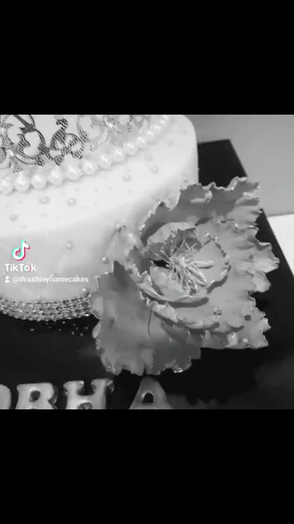 @Dvashiny Home Cakes