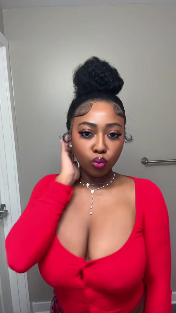 @Meekianaaa
