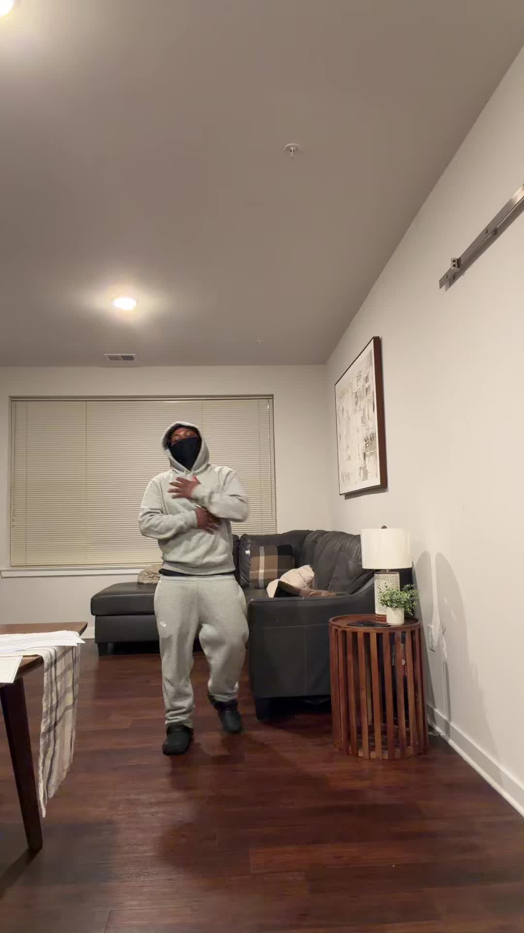 @Kb