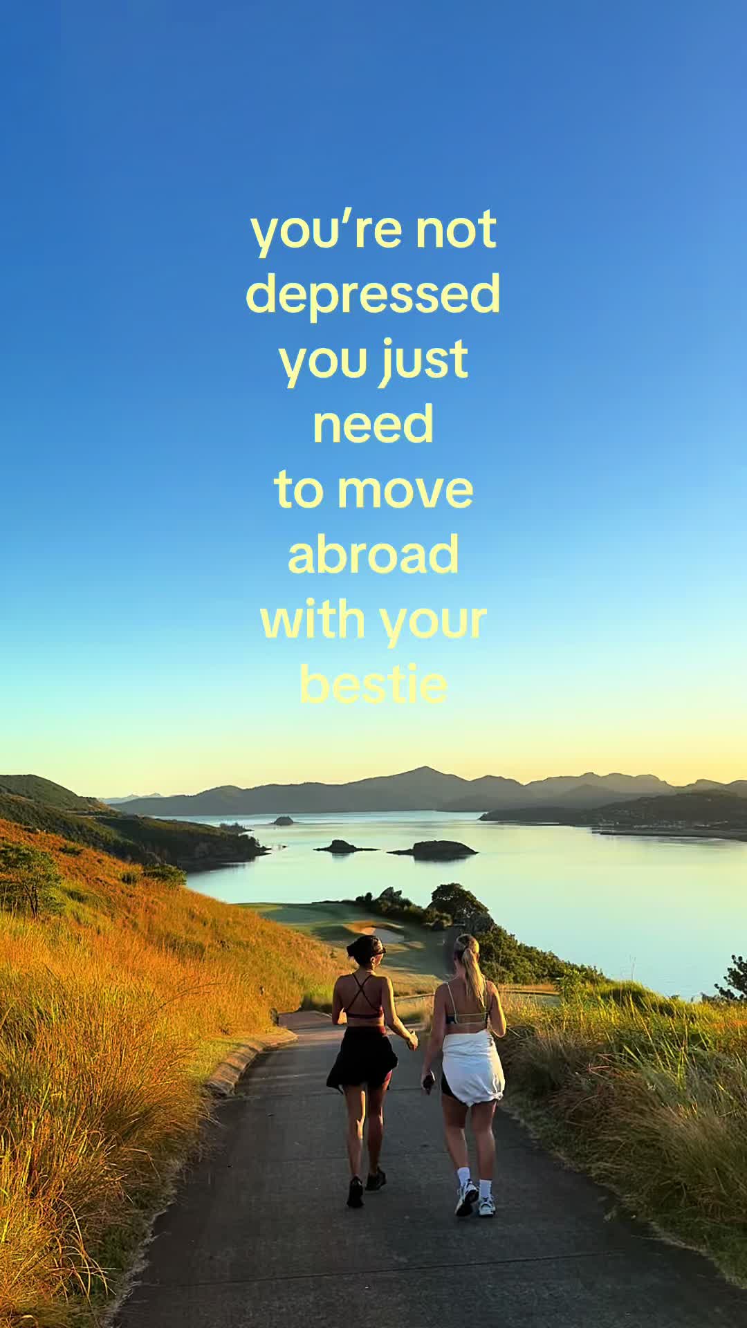 @Eloise | Travel & Lifestyle