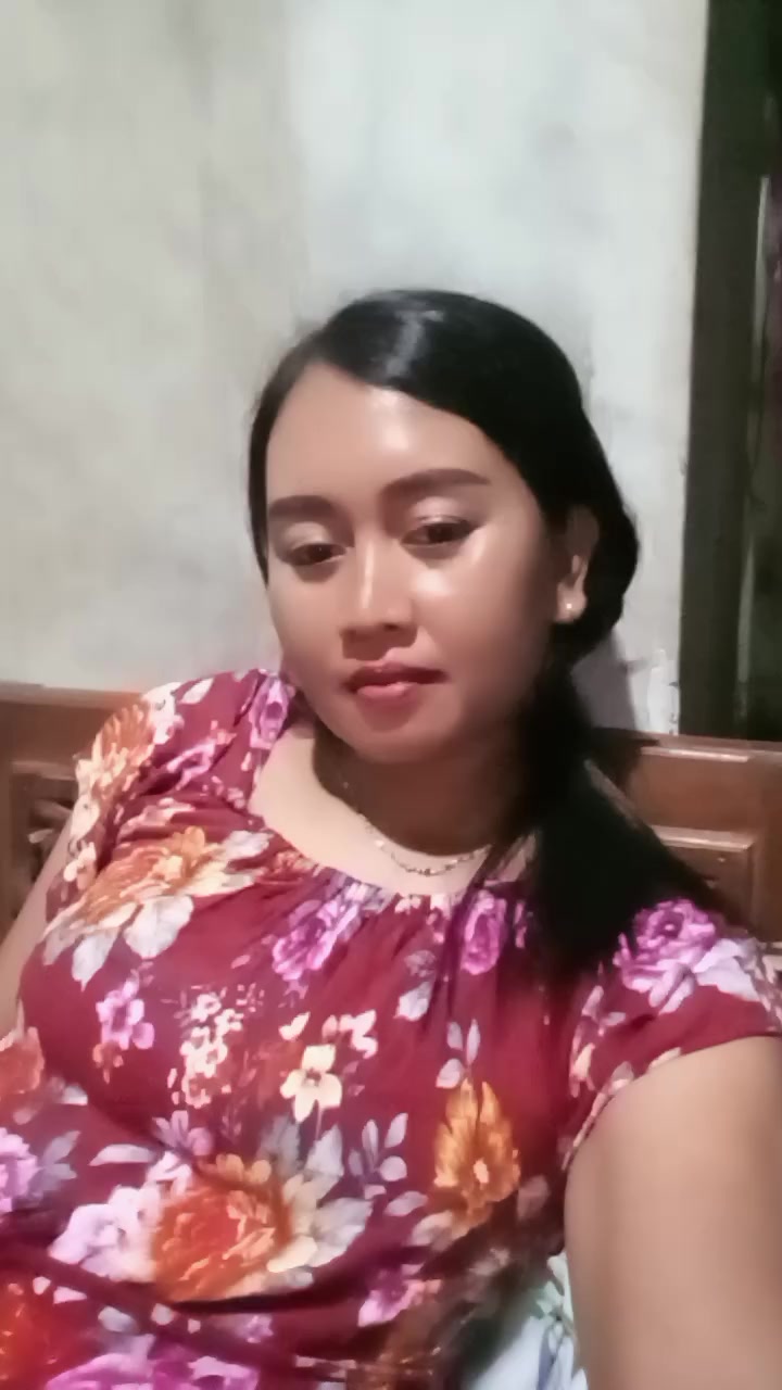 @Anisa Nis405