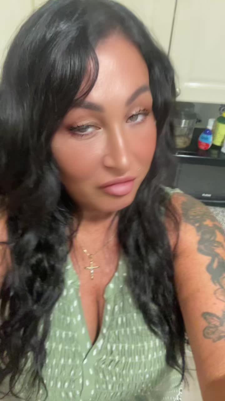 @Italiangirl🇮🇹native🇨🇦🇨🇦