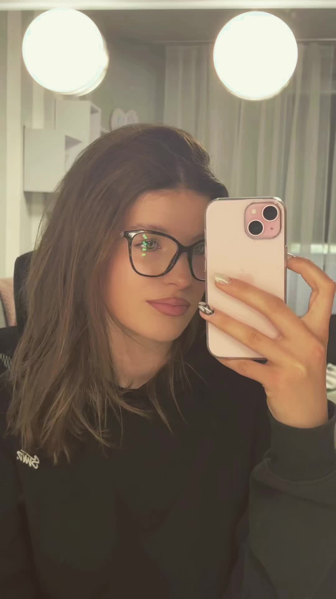 @Wikaaaa😽