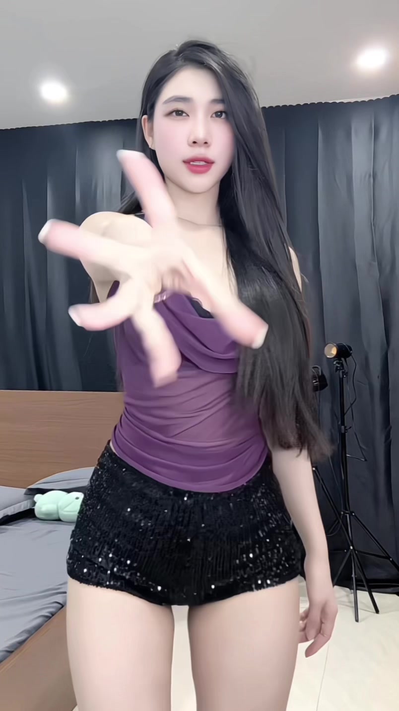 @Quỳnh Thích Nhảy !