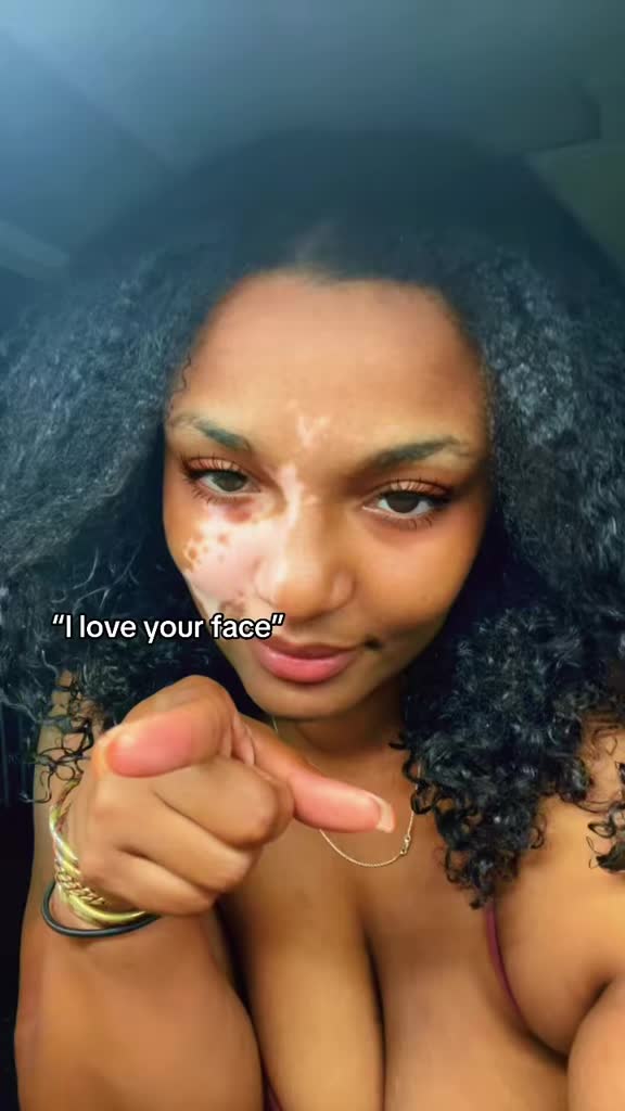 @Lovelisa