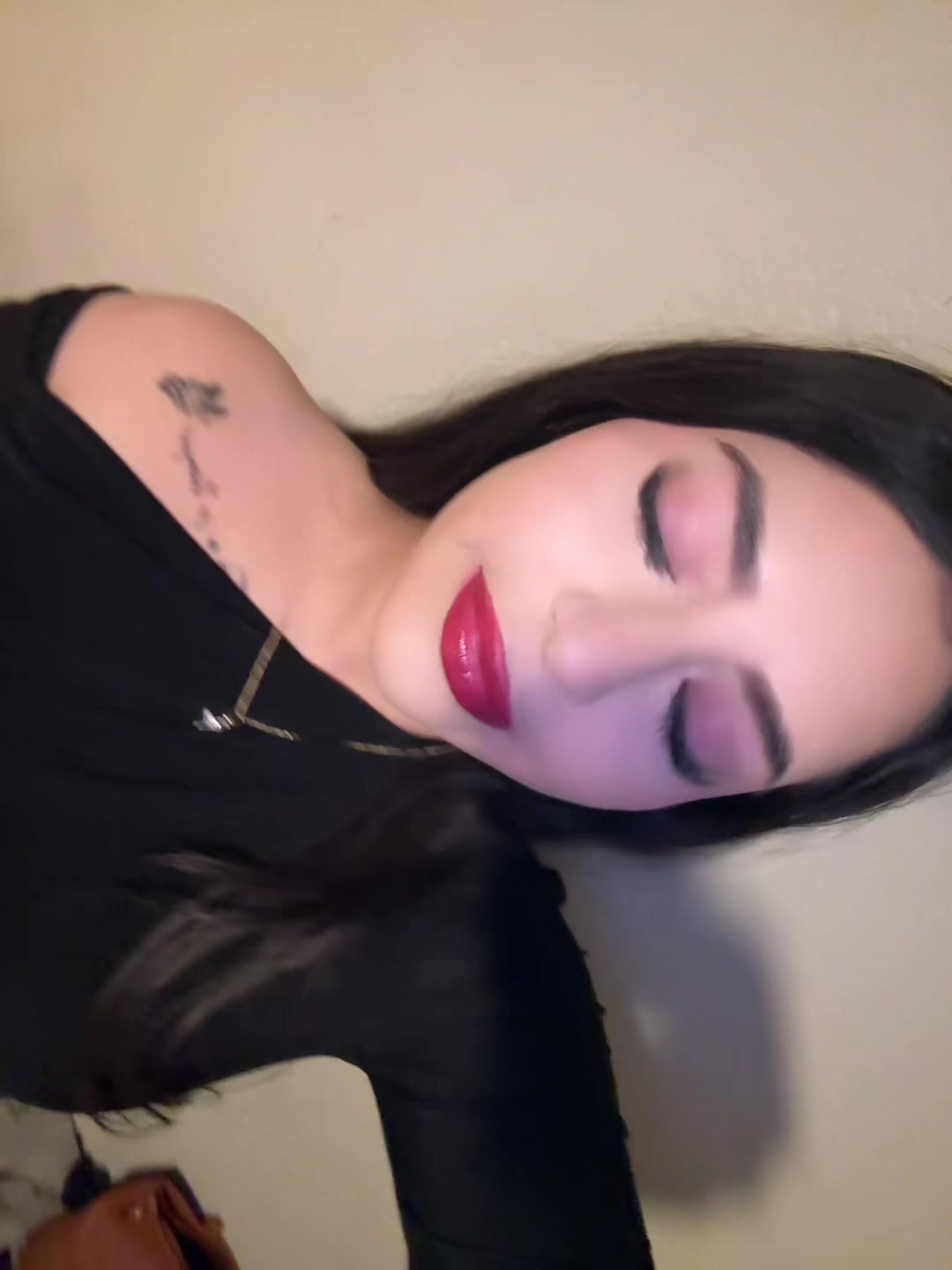 @๏ธ