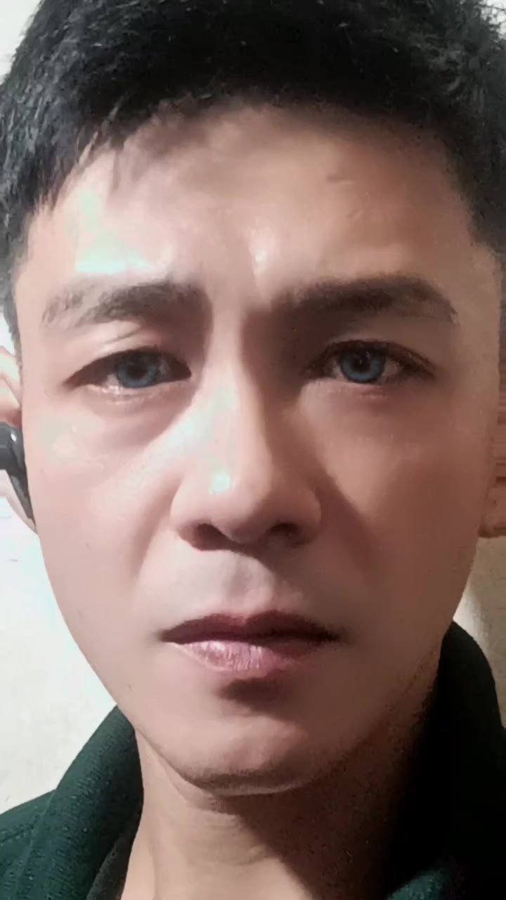 @natoy