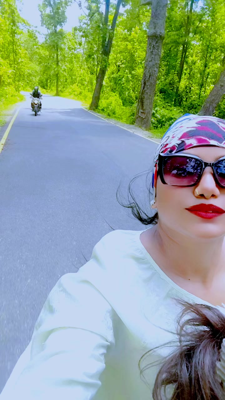 @Ms AaniyaThakur🦋 👑🫰