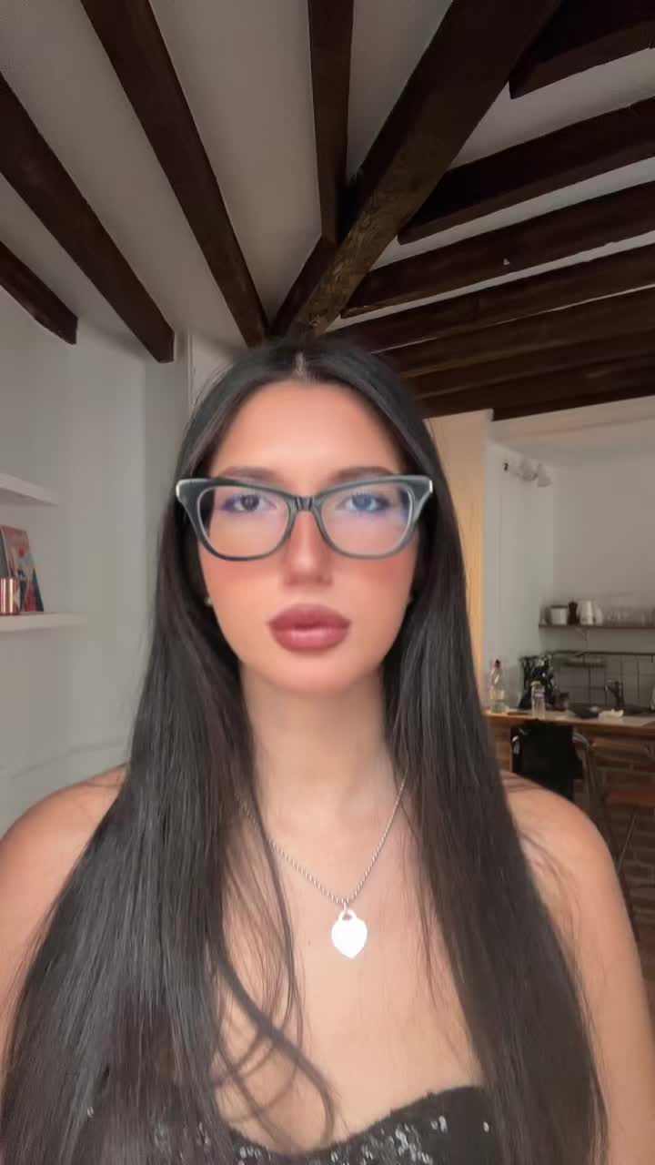 @elenaggg