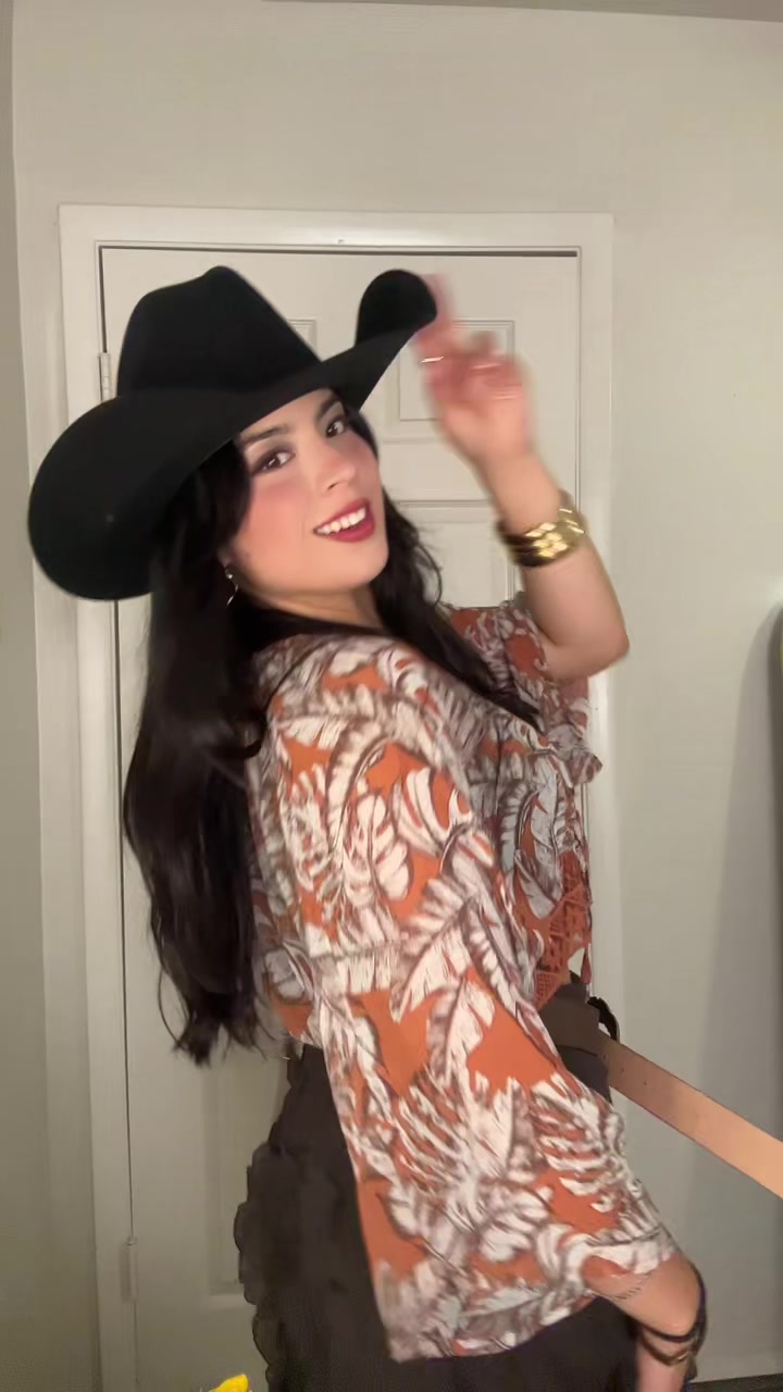 @lizbethrojocampuzano