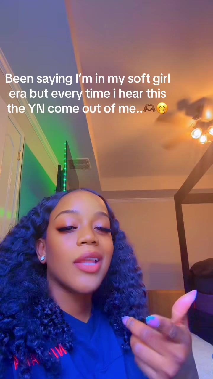 @😊😌