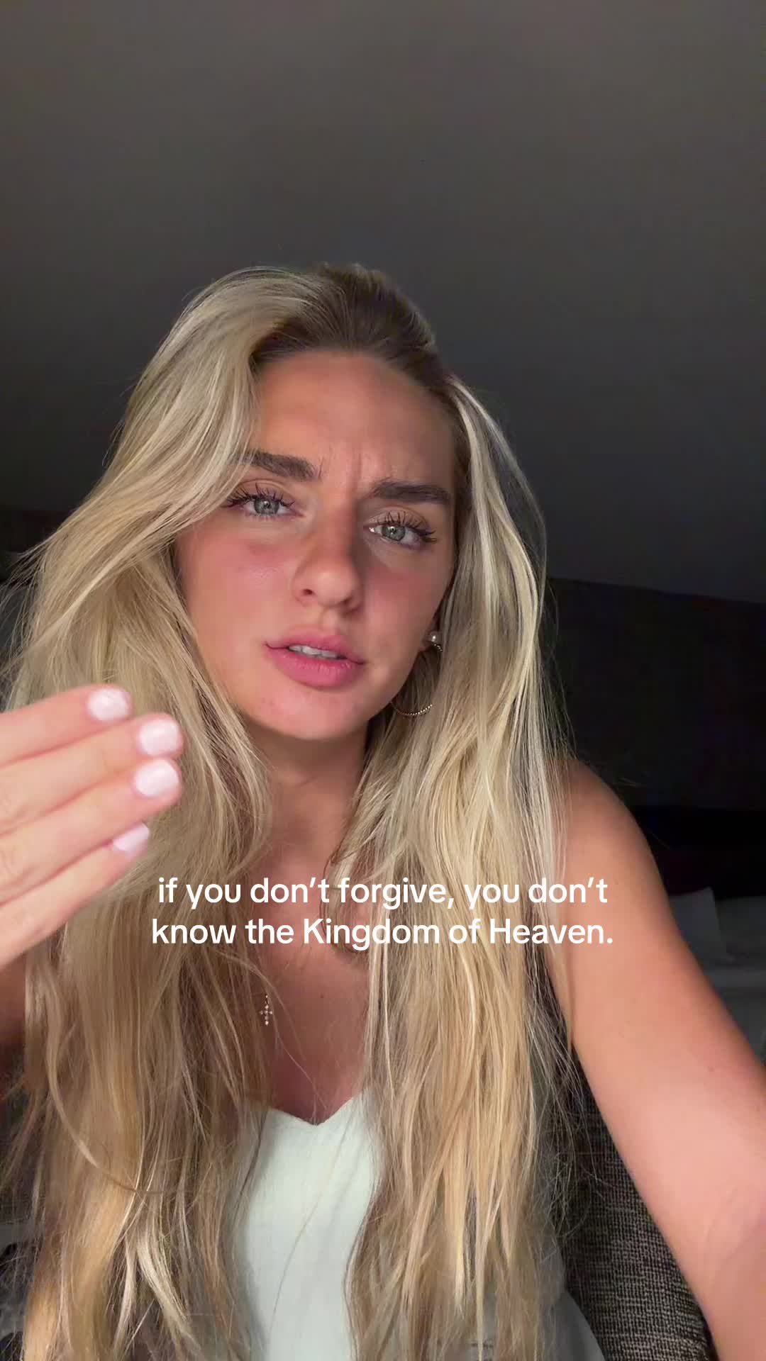 @AVERY RODRIGUEZ 🌺