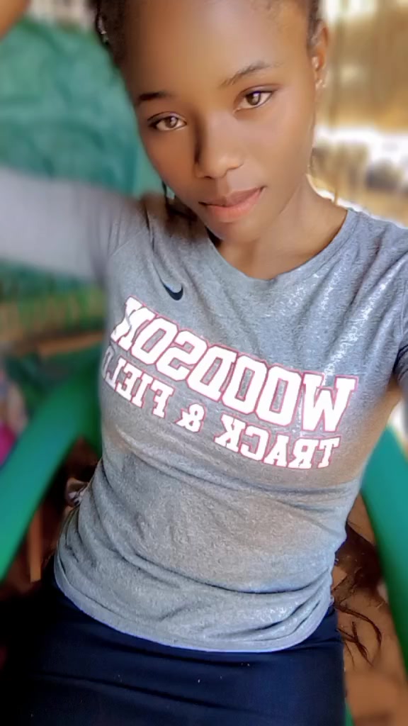 @eznahkerry