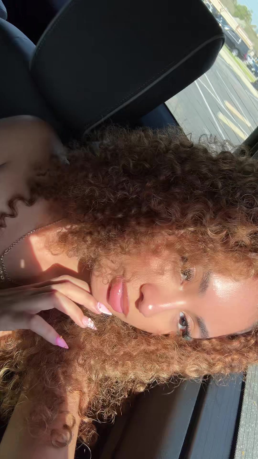 @ℒ