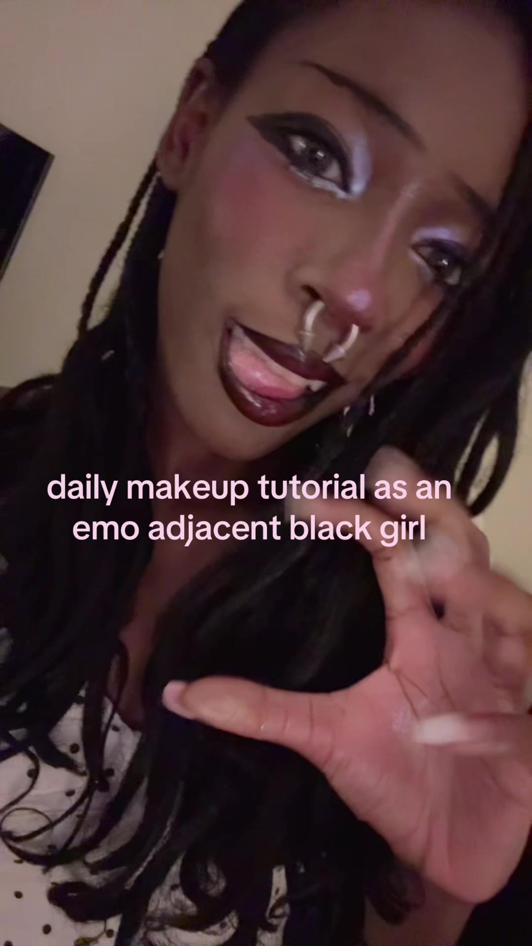 @n3v4