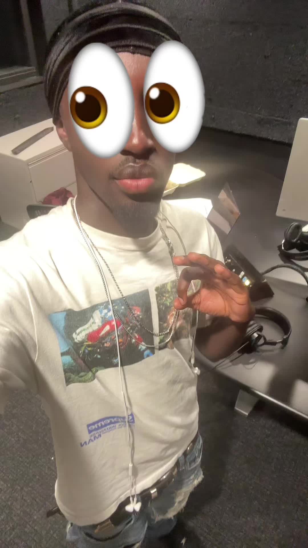 @neek