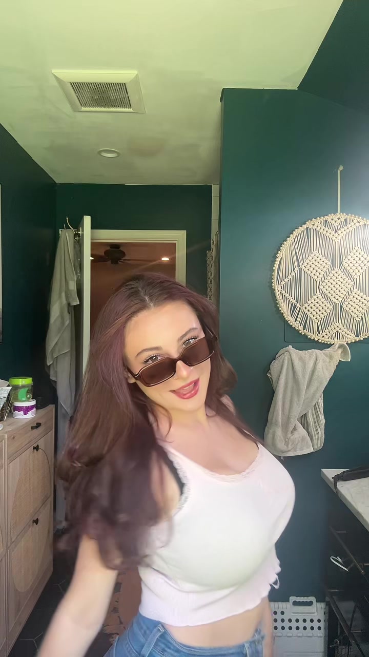 @em <3