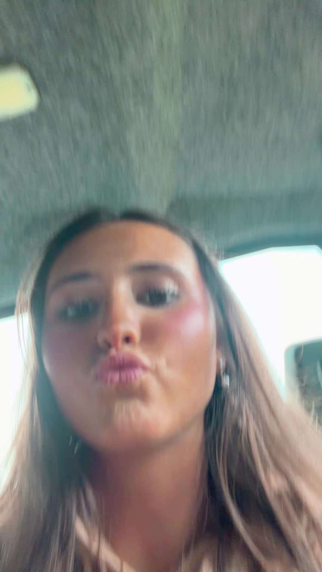 @andiii