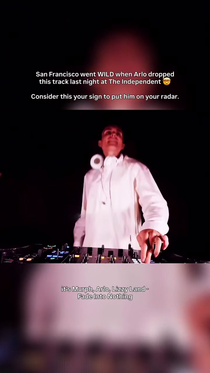 @Rave On The Bay