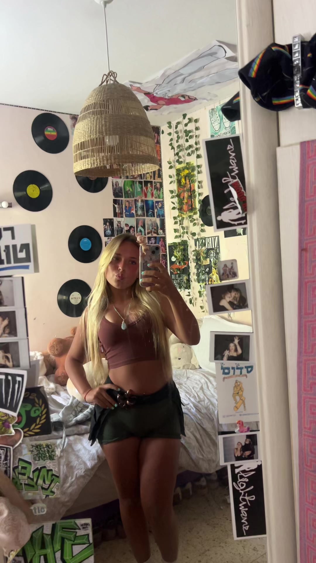 @Eliana