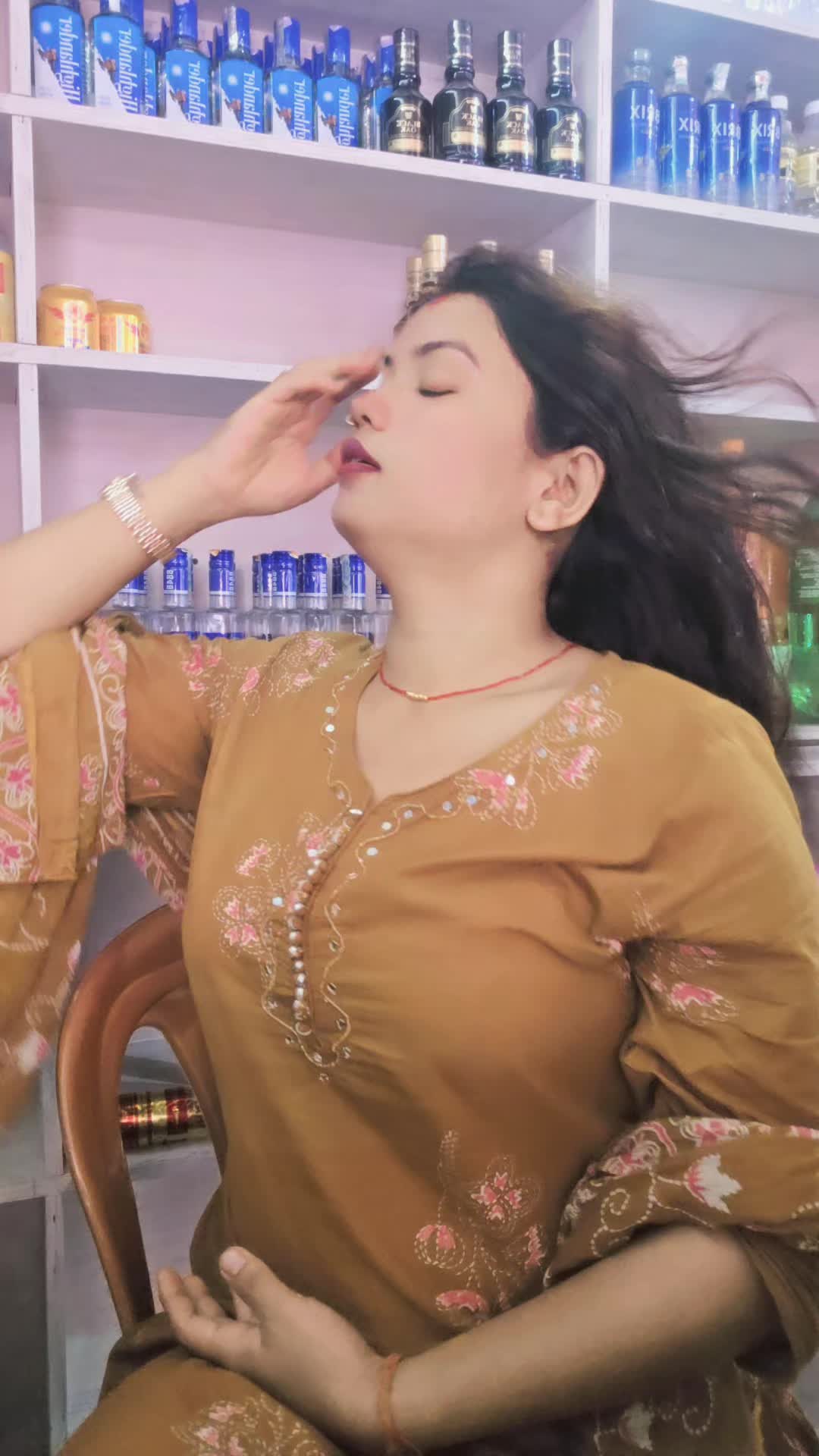 @RIYA BISUNKE