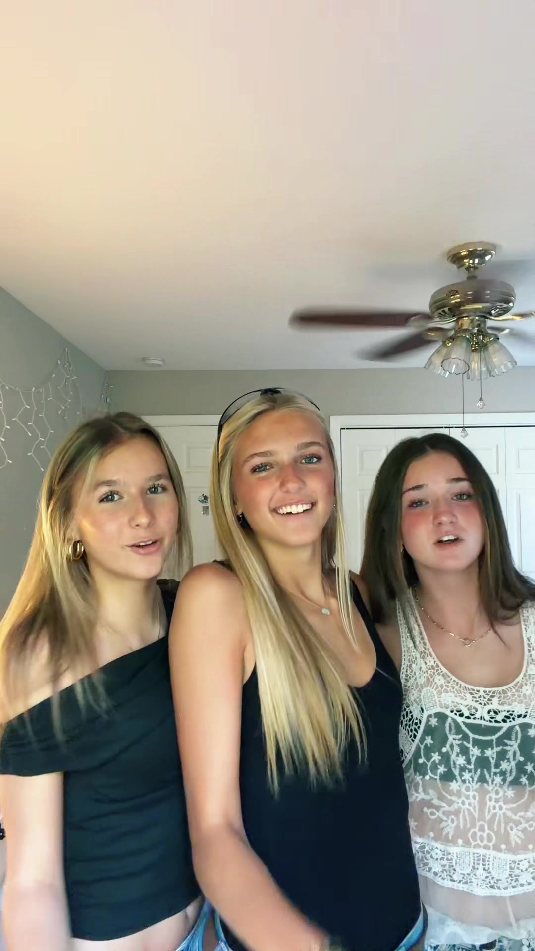 @evie.burrow