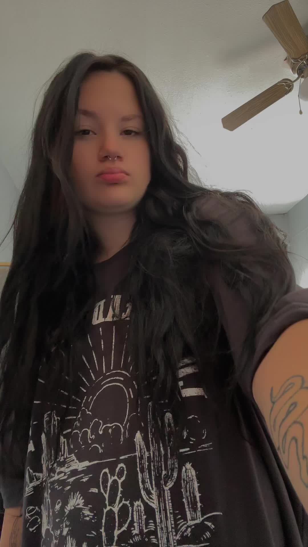 @️