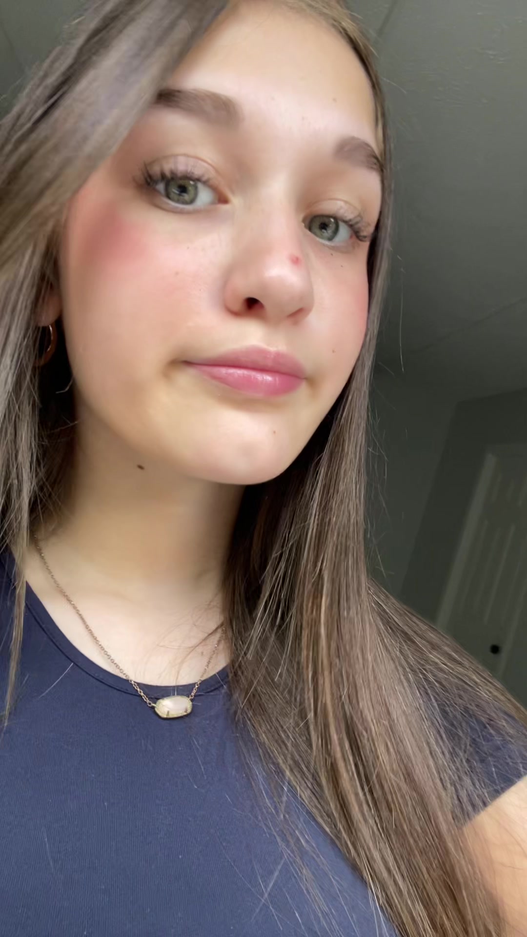 @Tzofia