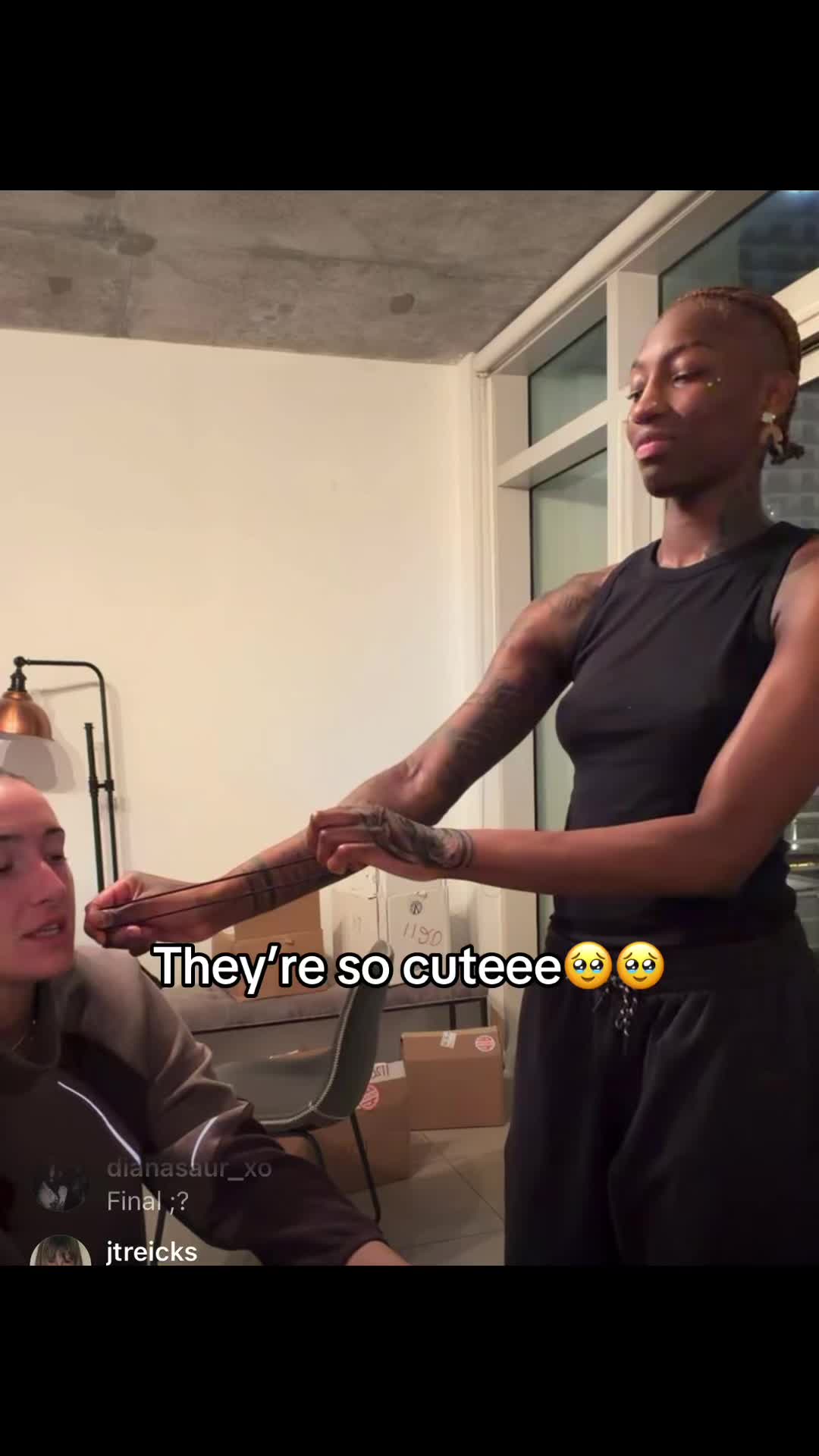 @Sapphic Source