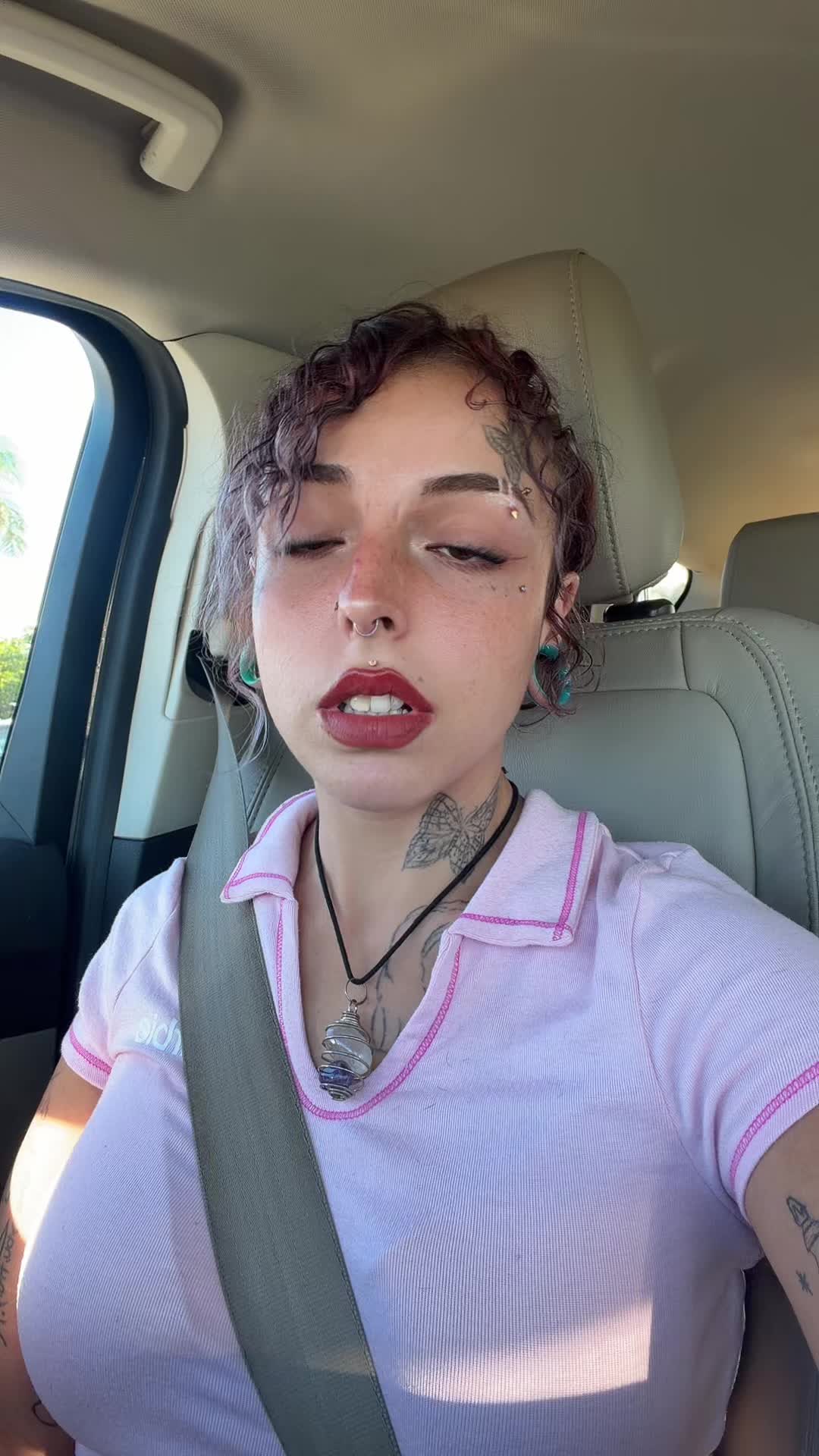 @Kiara