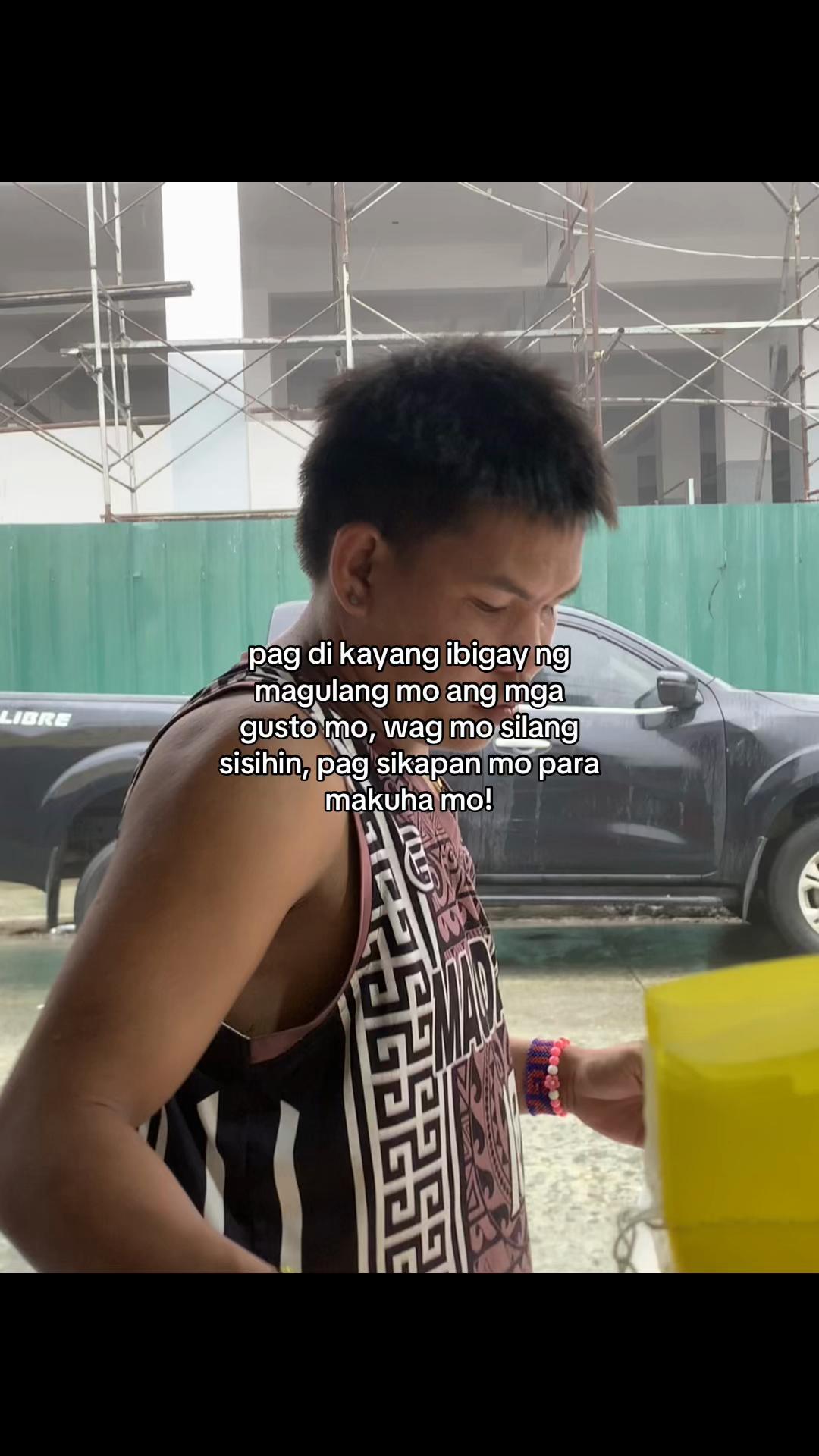@JUSTIN👤