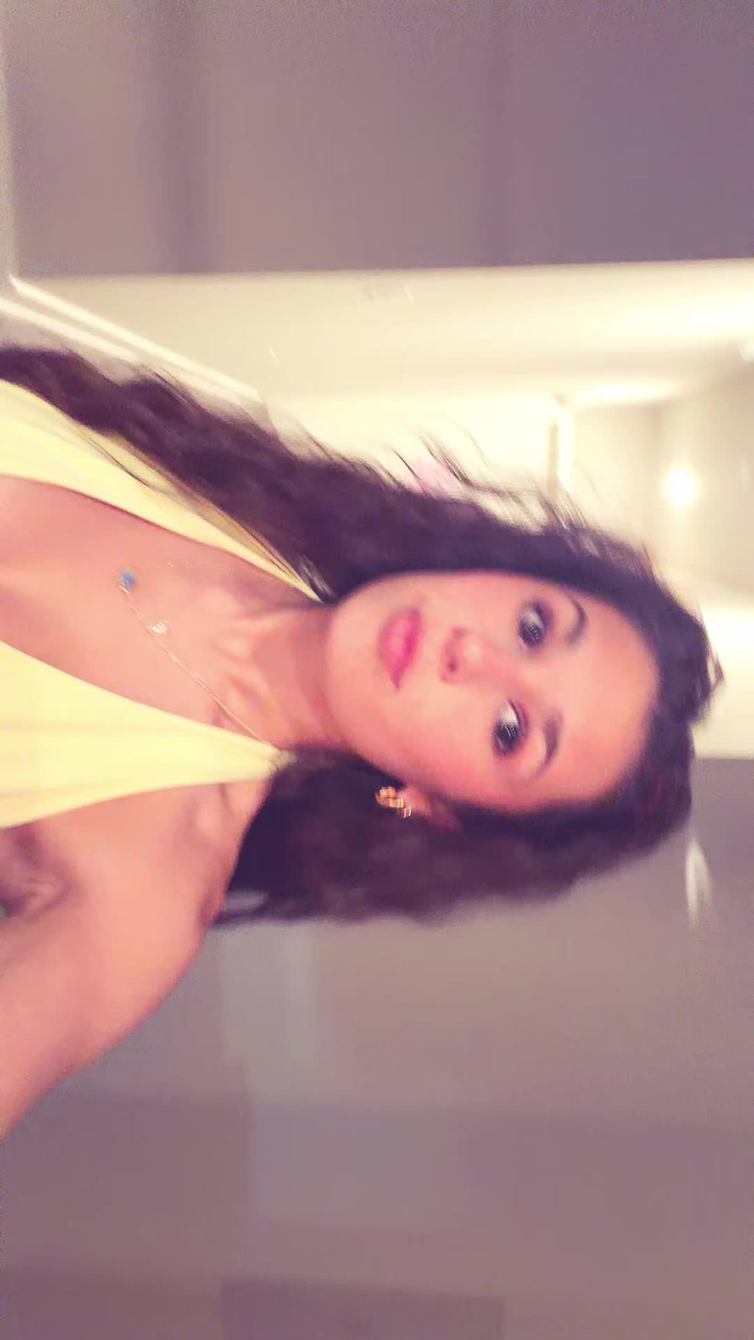 @ellagiscsecret