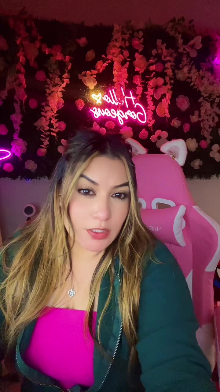 @C͜͡H͜͡I͜͡Q͜͡U͜͡I͜͡T͜͡I͜͡T͜͡A͜͡