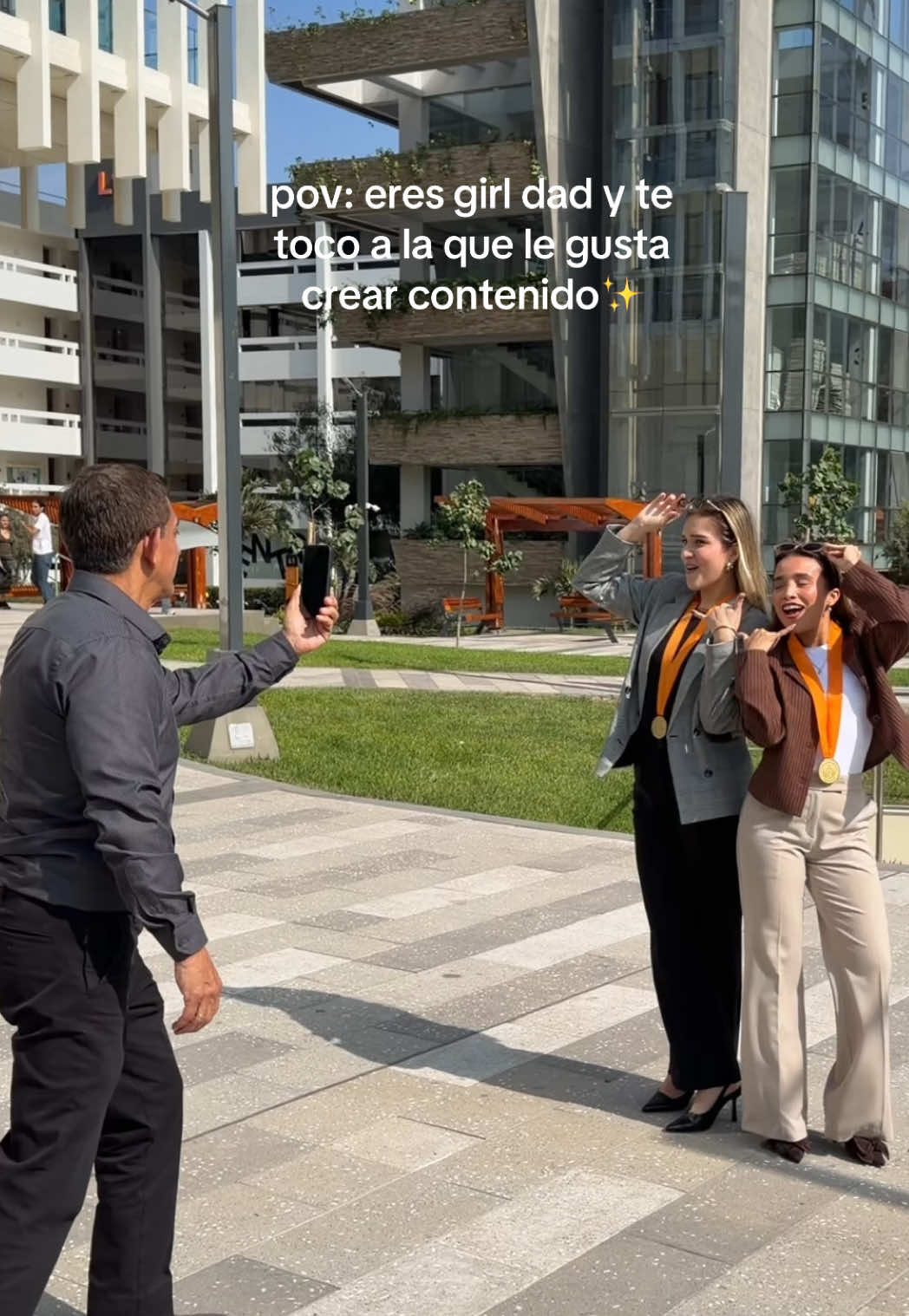 @Valeria Freyre