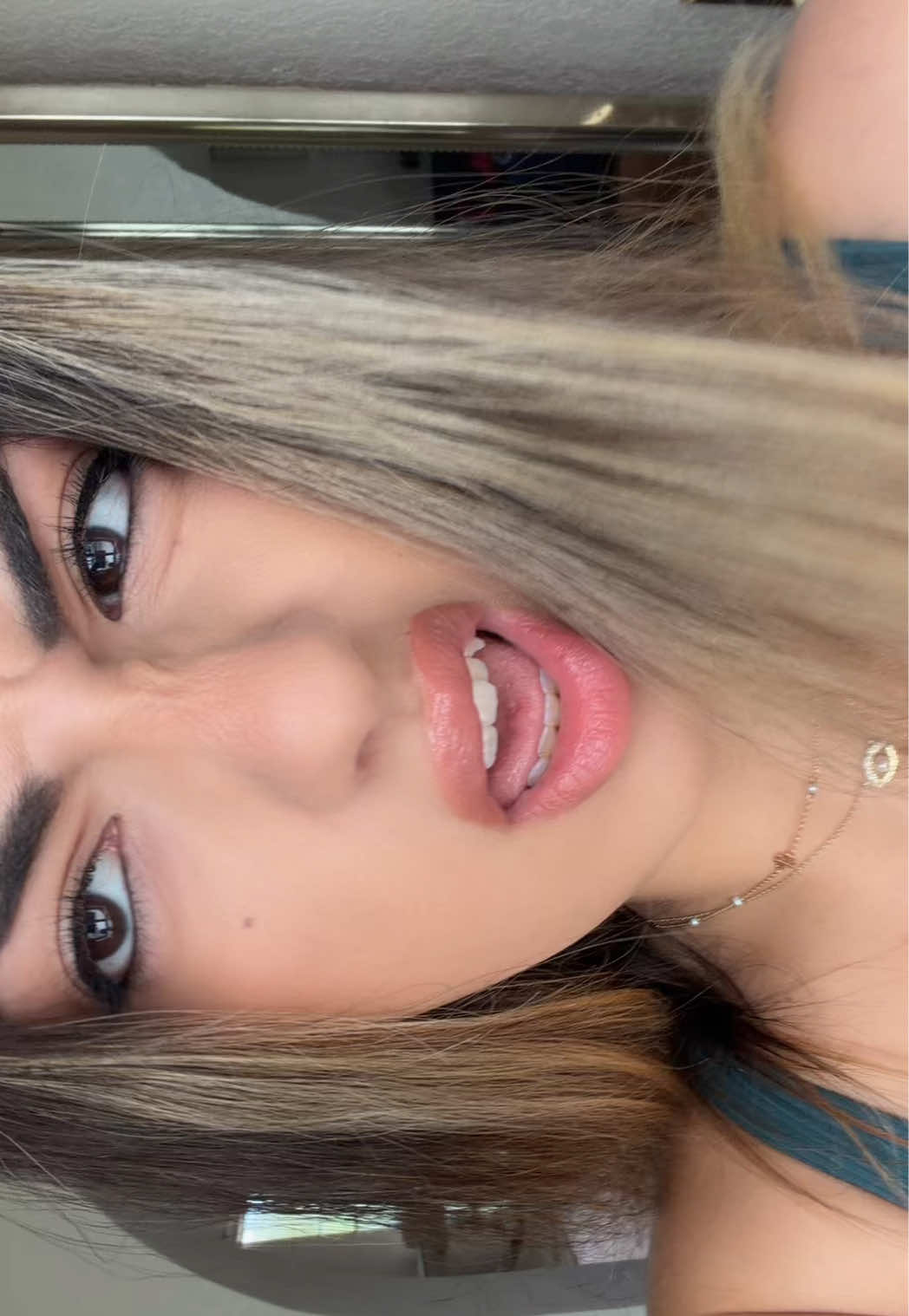 @Nikki