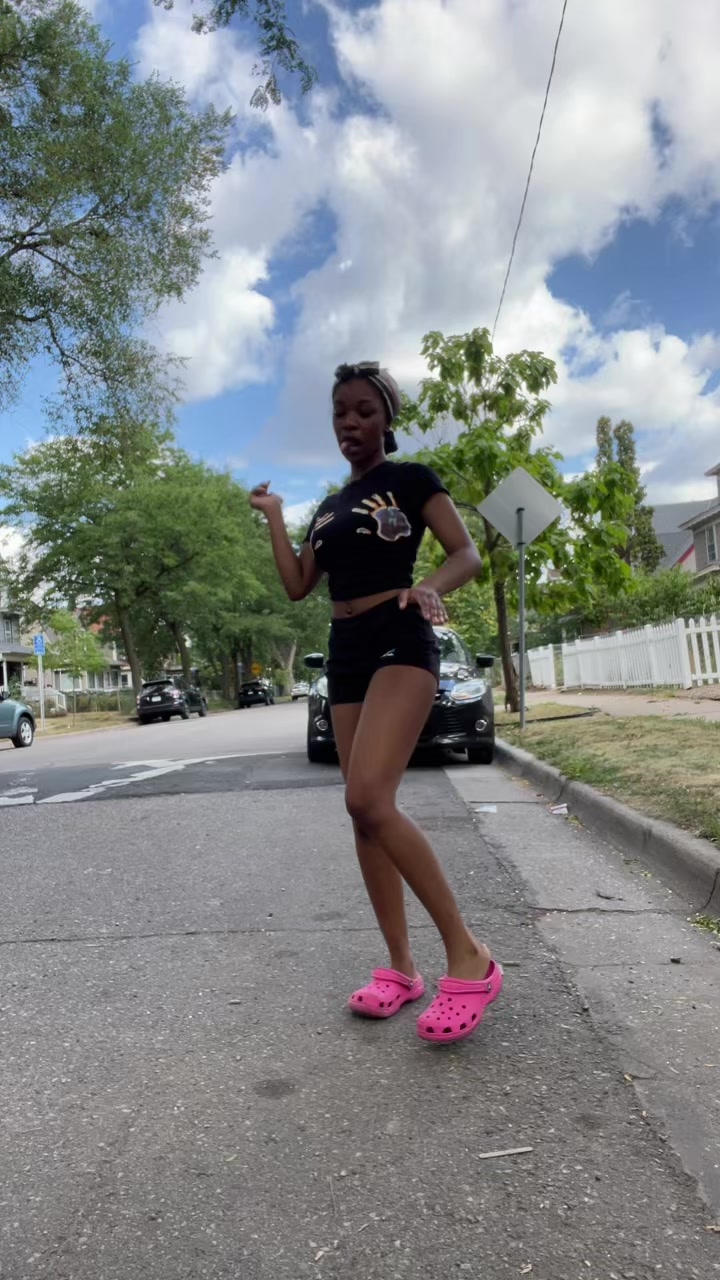 @👸🏾