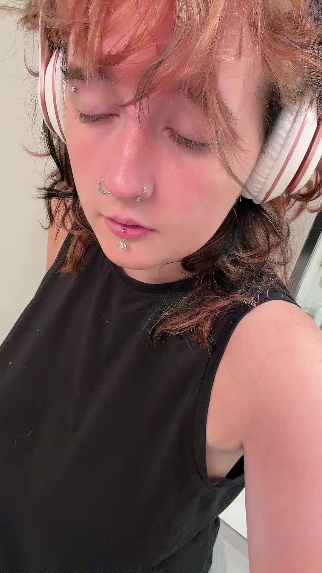 @tangycosplays21