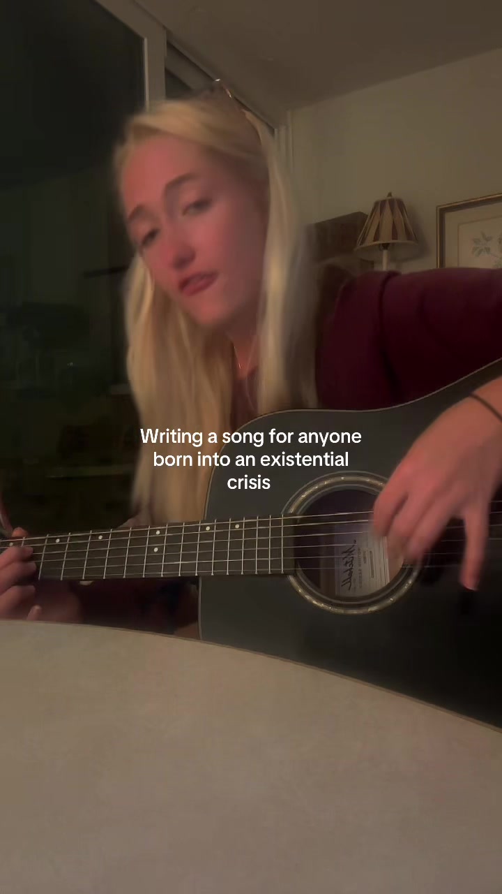 @Ellsbells