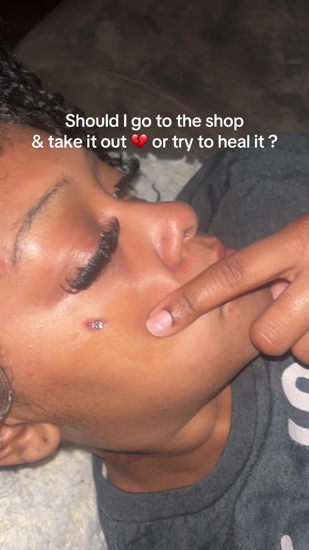 @shayla