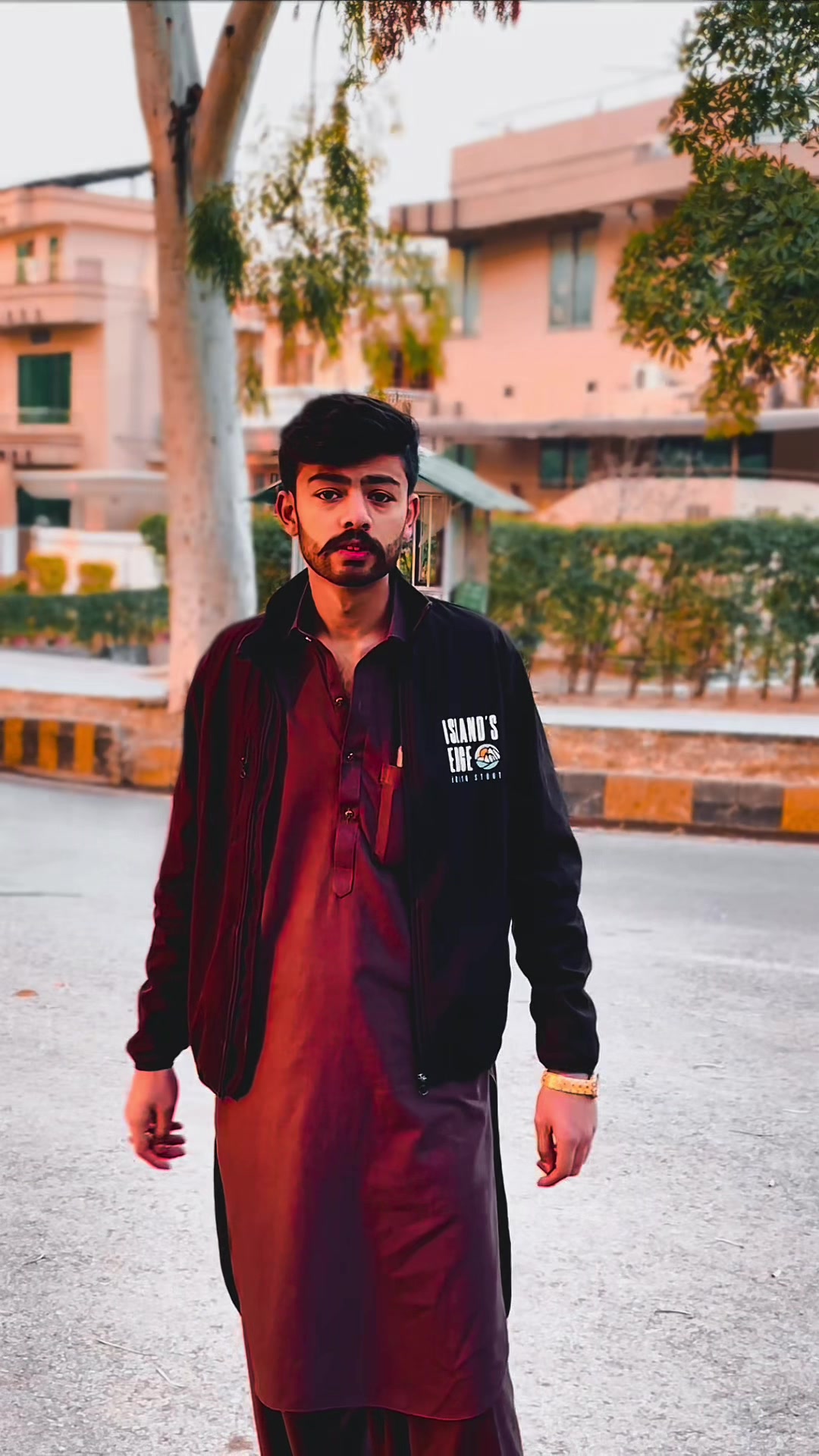 @👑اعوان زادہ👑